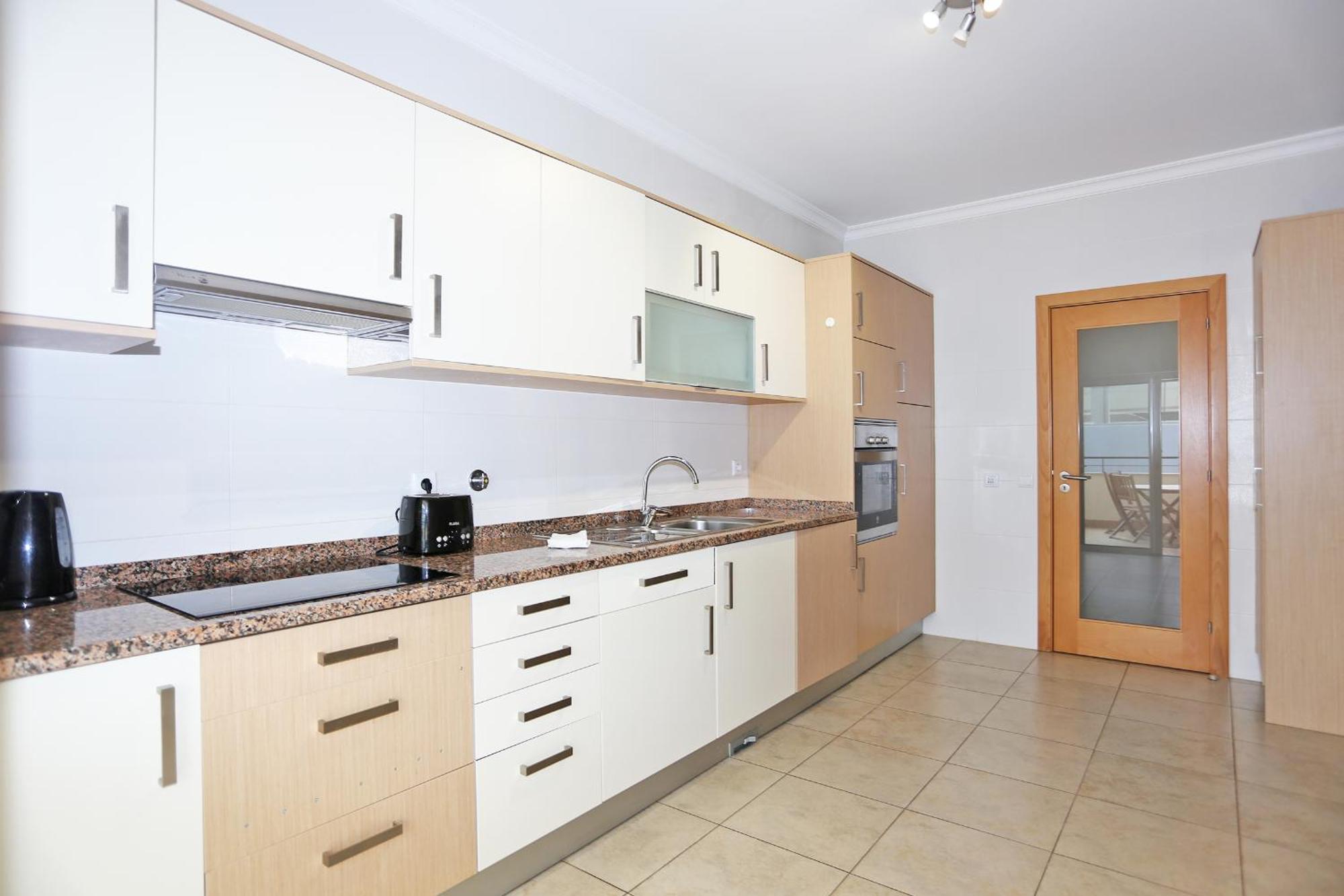 A04 - Large Modern 1 Bed Apartment With Pool Lagos Luaran gambar