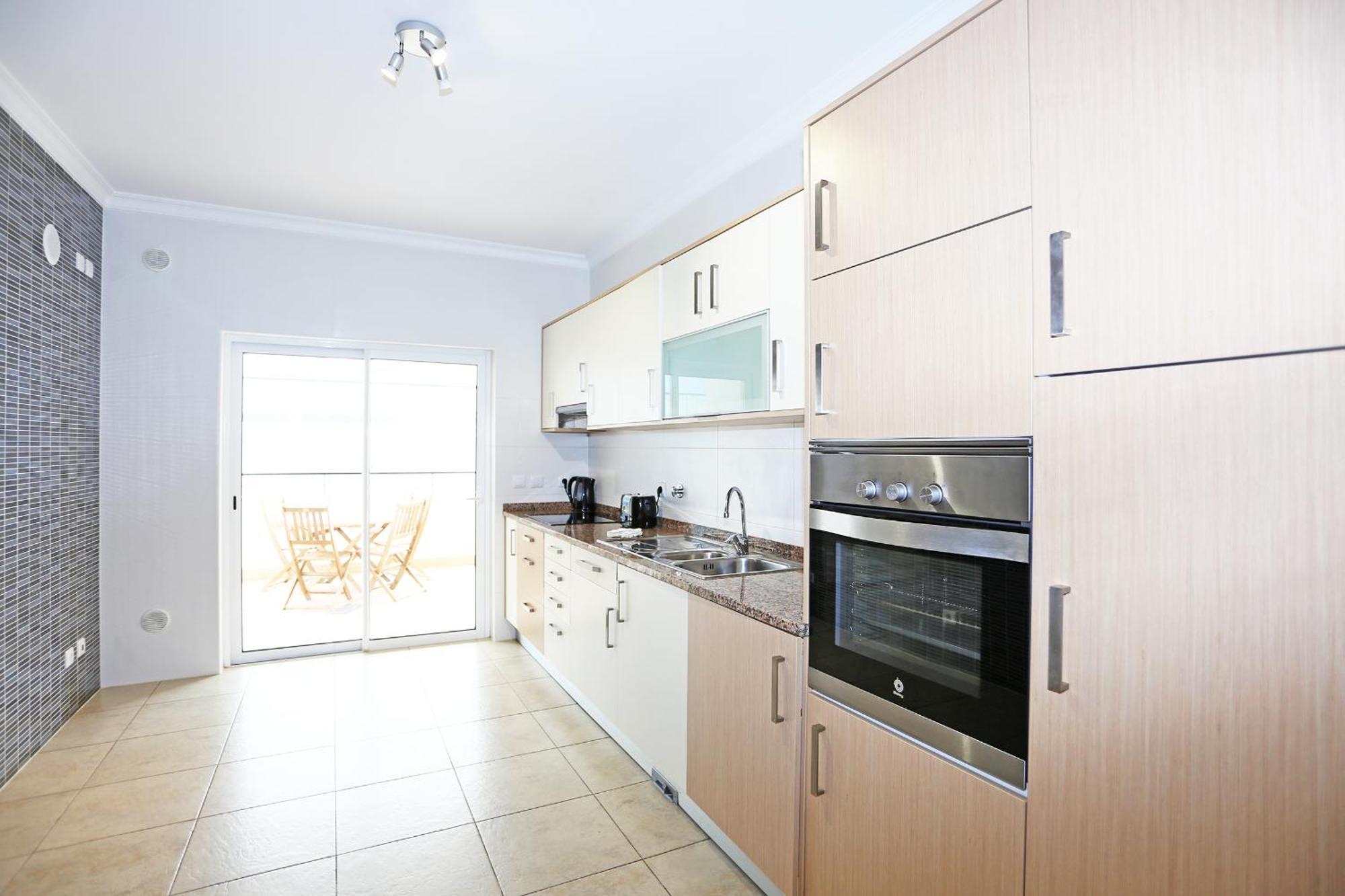 A04 - Large Modern 1 Bed Apartment With Pool Lagos Luaran gambar